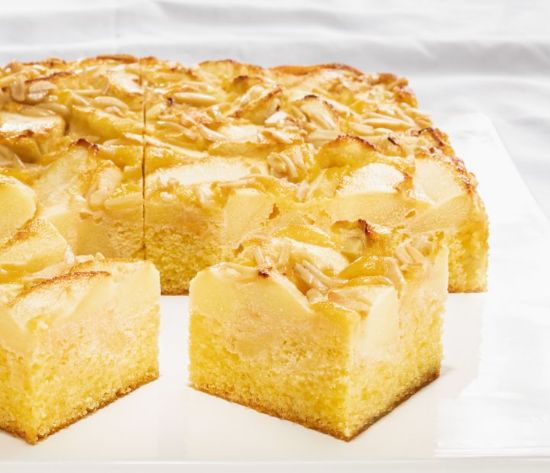 Bild von Apfel-Mandel-Blechkuchen 2.250g mit der Beschreibung PFALZGRAF