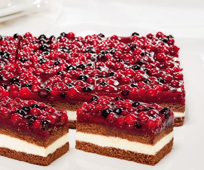 Bild von PFALZGRAF Beeren-Sahneschnitte 2.650g mit der Beschreibung 20 geschnitten ODZ